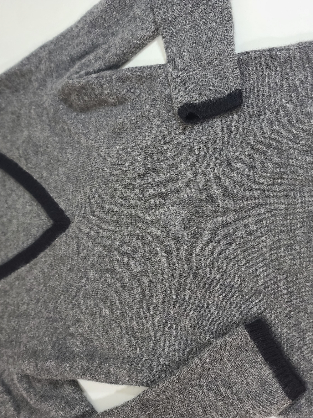 Woman Gray V-Neck Sweater with Black Trim